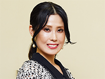 レパード行政書士事務所 代表 西山奈緒