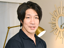 株式会社高崎内装 代表取締役 高崎裕幸