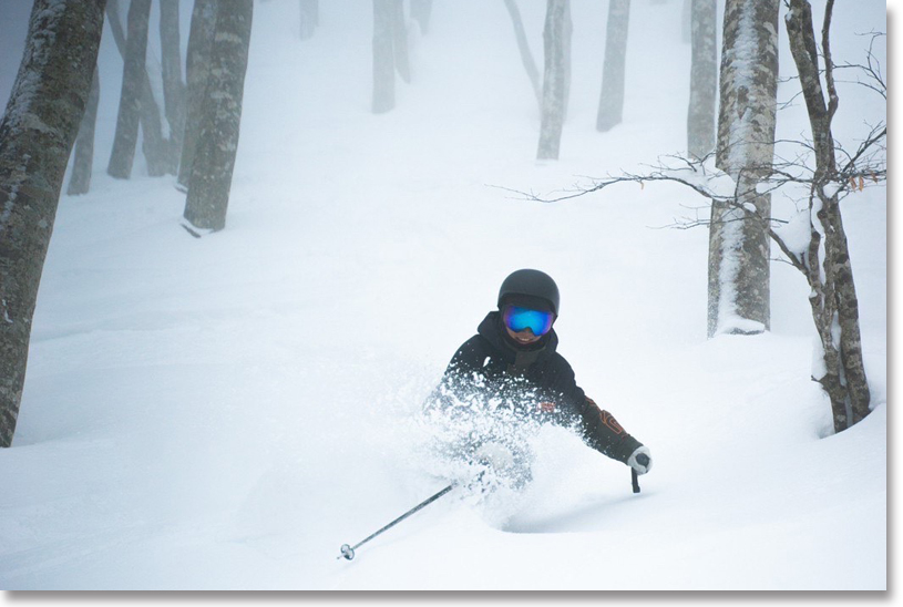 スポーツが大好きな水澤代表。登山やスキーを楽しんでいる