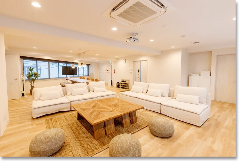 2階のスペースはキッズスペースも完備！