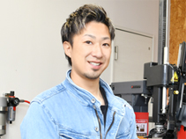 タイヤ交換 バースト 代表 和田直樹