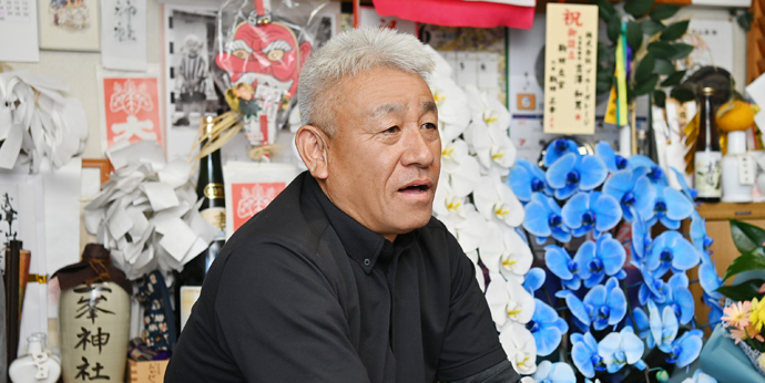 販売から修理・保険まで　地域のカーライフを守る
株式会社ブルーガレージ 代表取締役 吉澤和男