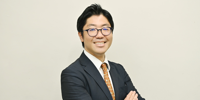 採用から労務まで 人事の悩みに寄り添う
ひとまね 代表 吉田剛 採用から労務まで 人事の悩みに寄り添う
ひとまね 代表 吉田剛