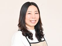 STUD BeautyStudio 代表 髙橋 理恵子