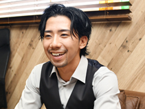 LOWRYLE VERSAT株式会社／合同会社心実堂 代表取締役 山下 大地
