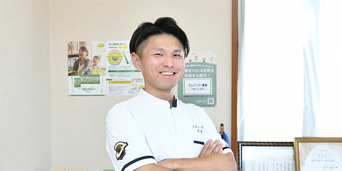 現役看護師のカイロプラクターが　生活習慣指導で症状の根本改善を目指す！
整体院ESSEN 代表 足立 善也