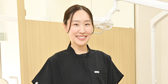口元の美しさをサポート　矯正治療専門の歯科医院
浦和エル矯正歯科 院長 李美乃