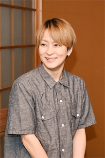 glay-s1top.jpg