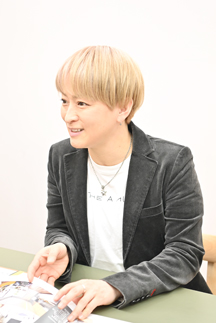 glay-s1top.jpg