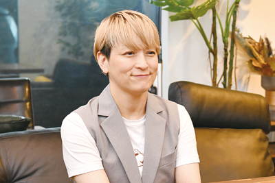 glay-s1top.jpg