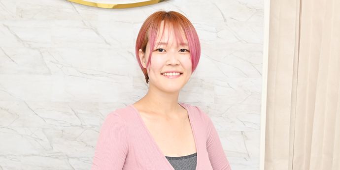 家族で気軽にピラティス キッズ向けプログラムも
ピラティススタジオ Revia+(レヴィアプラス) 代表 AYUMI 家族で気軽にピラティス キッズ向けプログラムも
ピラティススタジオ Revia+(レヴィアプラス) 代表 AYUMI