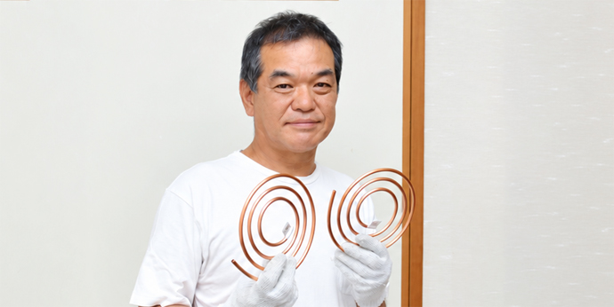 銅の成分で蚊を減らす その名は“蚊とり潜銅”
蚊とり潜銅 代表 藤田 達史 銅の成分で蚊を減らす その名は“蚊とり潜銅”
蚊とり潜銅 代表 藤田 達史