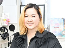 Deeply Sounds by DONNA 代表 DONNA（ダナ）