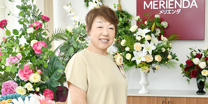 贈る人も贈られる人も幸せになる アーティフィシャルフラワー販売
株式会社メリエンダ 代表取締役 田宮 よし枝 贈る人も贈られる人も幸せになる アーティフィシャルフラワー販売
株式会社メリエンダ 代表取締役 田宮 よし枝